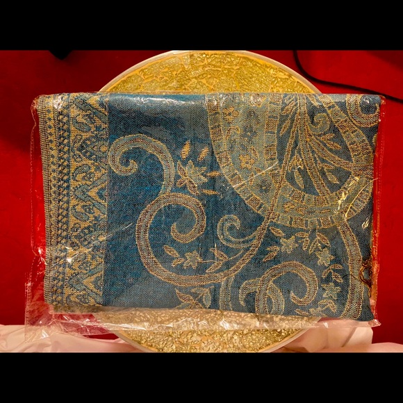 Blue and gold scarf - Picture 1 of 1